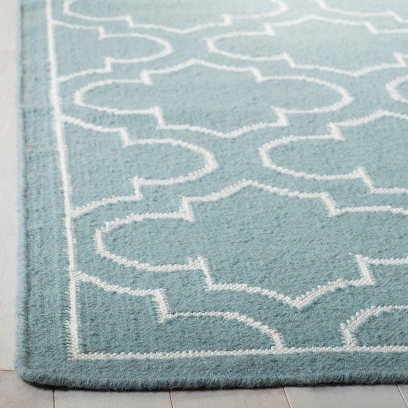 Dhurries DHU625 Hand Woven Area Rug - Blue/Ivory - 4'x6' - Safavieh.