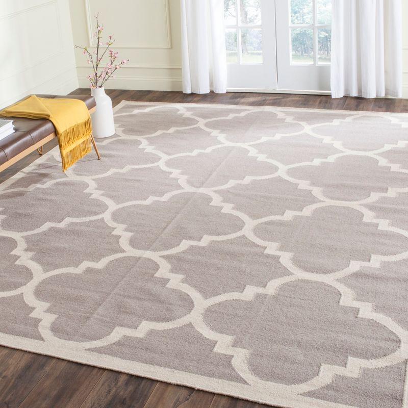 Dhurries DHU633 Hand Woven Area Rug  - Safavieh