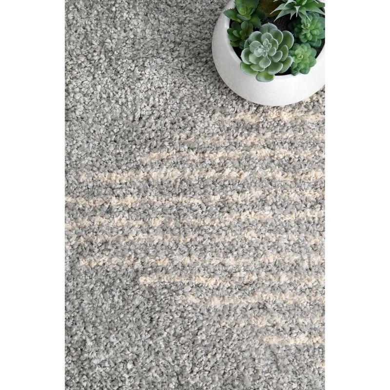 Gray Diamond Braided Shag 4' x 6' Synthetic Area Rug