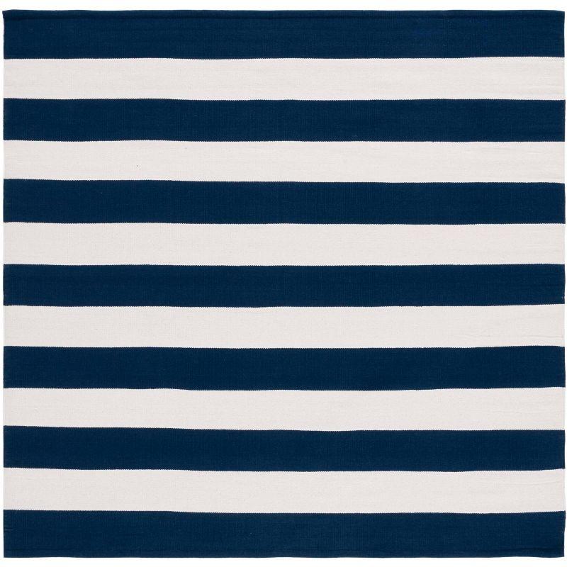 Montauk MTK712 Hand Woven Indoor Area Rug - Navy/Ivory - 10'x10' - Safavieh