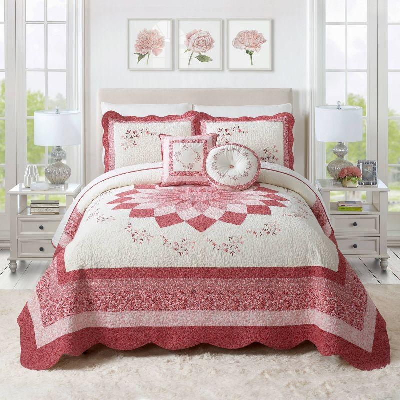 Caroline Quilt Bedspread Red/Ivory - Modern Heirloom