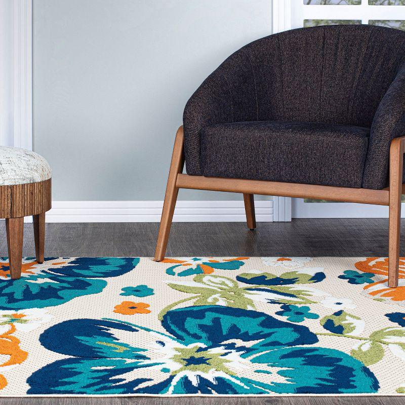 World Rug Gallery Bergamo Contemporary Floral Indoor/Outdoor Area Rug