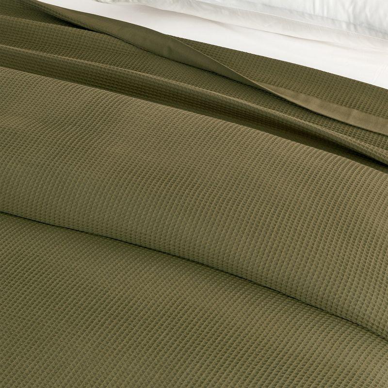 100% Cotton Lightweight Waffle Weave Summer Blanket