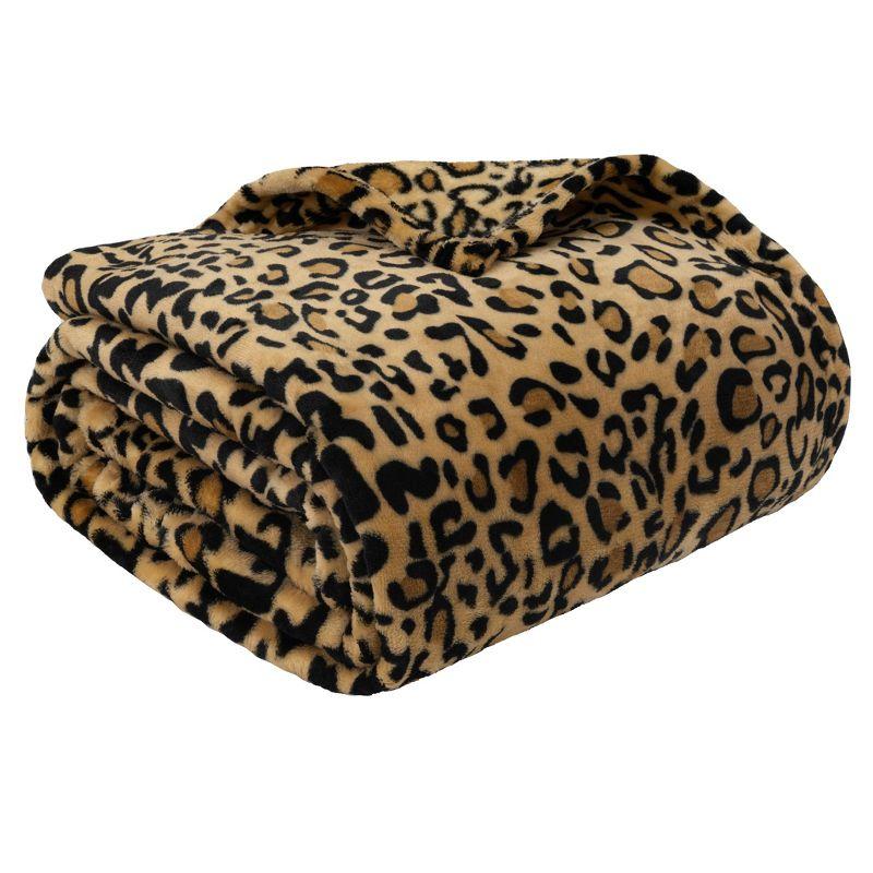 Pavilia Hand Woven Throw Blanket