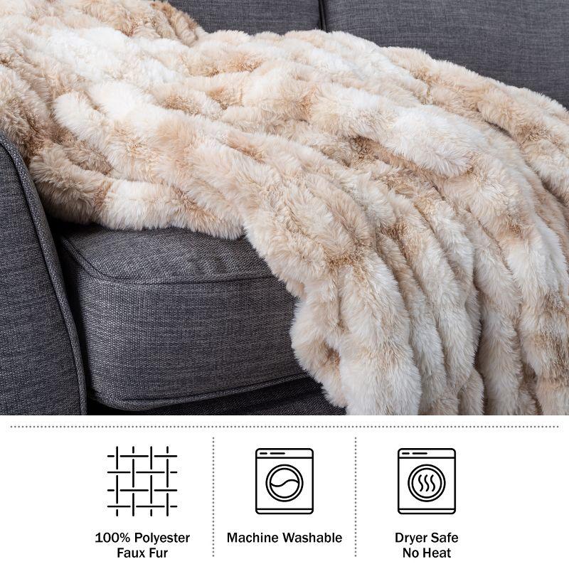 Lavish Home Oversized Ruched Faux Fur Blanket - 60x80-Inch Jacquard Faux Fur Queen-Size Throw for Sofas and Beds - Luxurious Bedding by Lavish Home