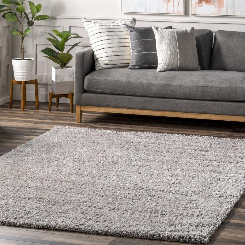 Nuloom Marleen Solid 2x14 Runner Shag Indoor Area Rug for Living Room Bedroom Dining Room Nursery Entryway Hallway, Silver