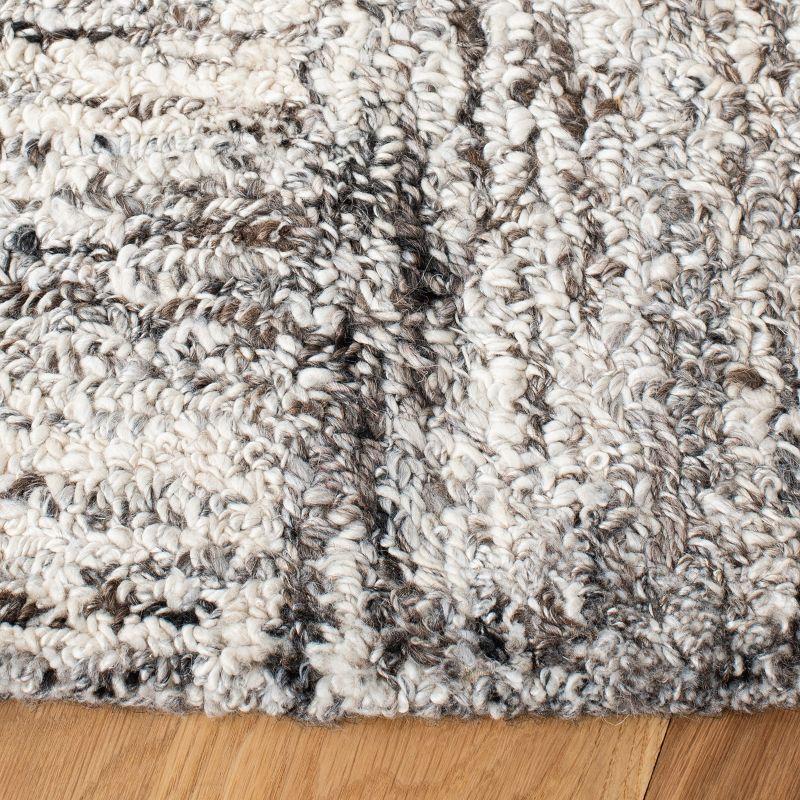 Abstract ABT601 Hand Tufted Area Rug - Ivory/Charcoal - 6' Round - Safavieh .