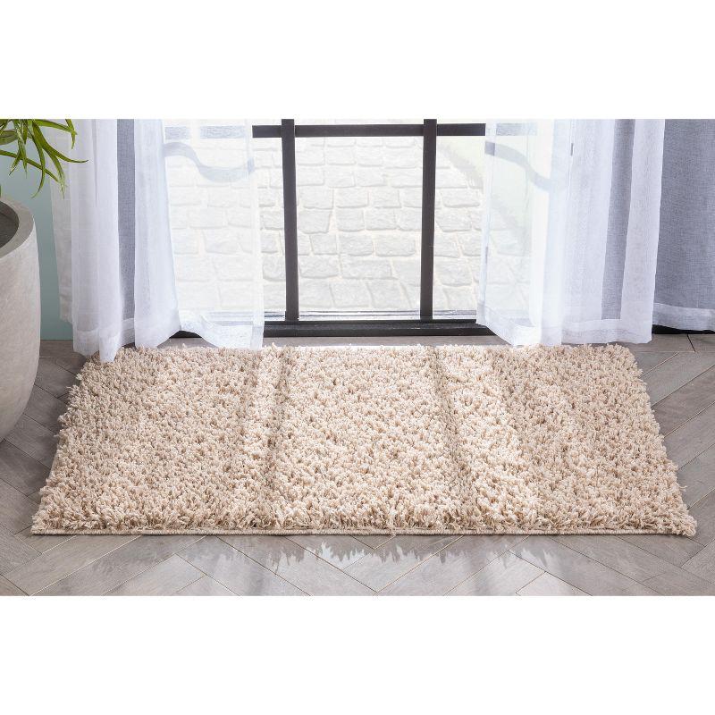 Berte Modern Solid Beige Textured Shag Rug