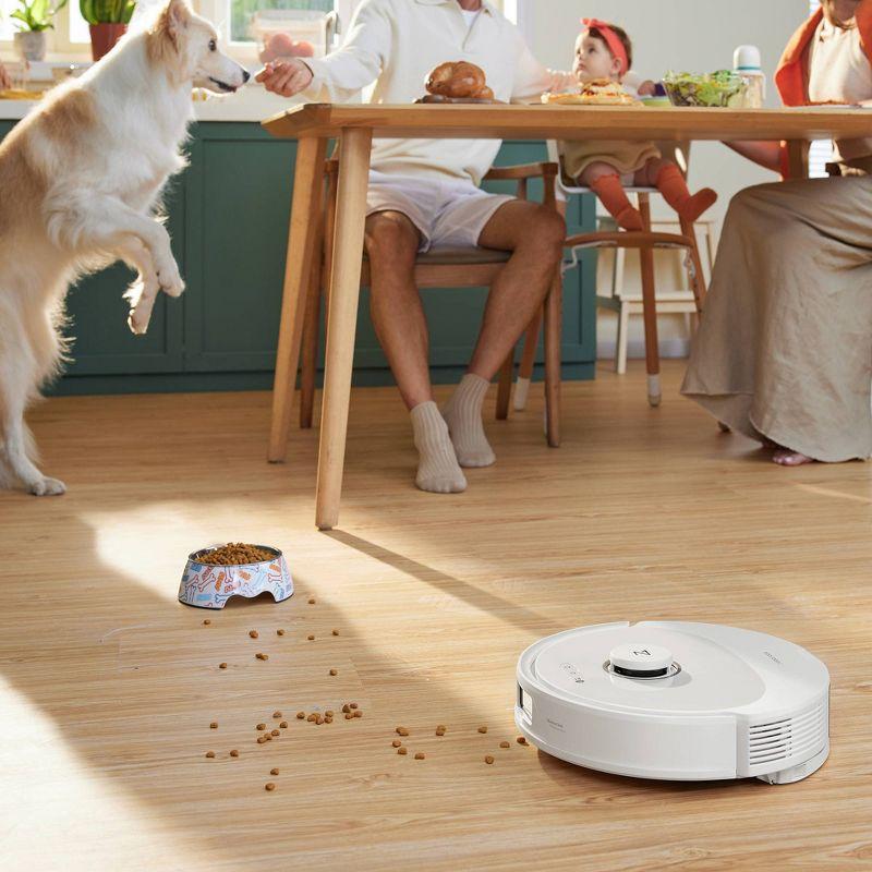 Roborock Q8 Max White Cordless Smart Robotic Vacuum