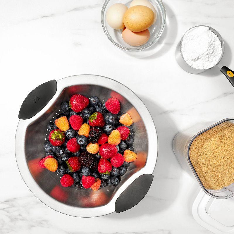 OXO 3Qt Stainless Steel Colander: Dishwasher-Safe Pasta Strainer, Light Silver, 9.6" Width, 3Qt Capacity