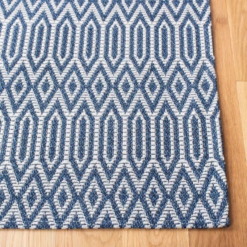 Sleek Augustine Handmade Flatweave 6' Square Gray Viscose Rug