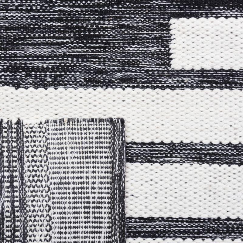 Safavieh Kilim Hand Woven Performance Striped Rug