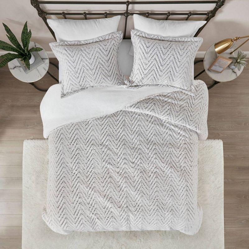 Adelyn Back Print Brushed Fur Duvet Cover Set