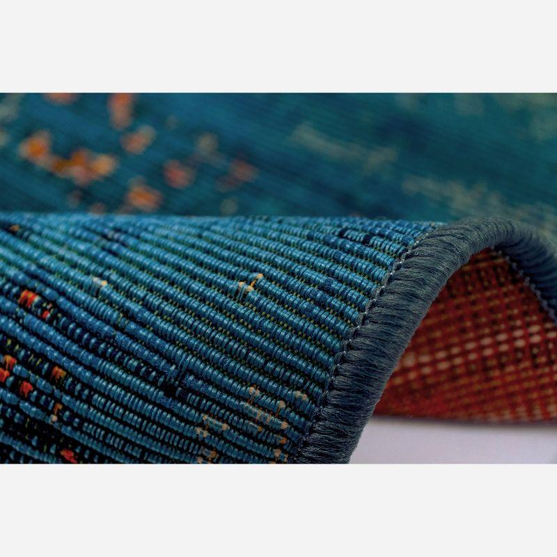 Liora Manne Marina Suzanie Indoor/Outdoor Area Rug Blue 1'11" x 7'6"