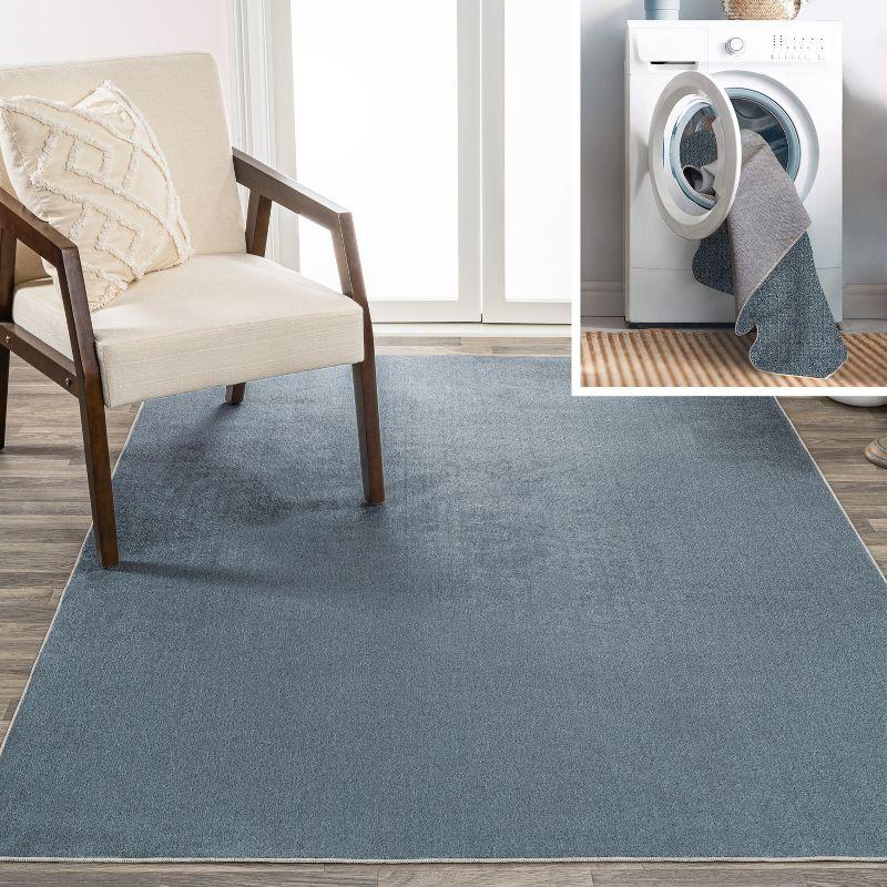 JONATHAN Y Twyla Classic Solid Low-Pile Machine-Washable Area Rug