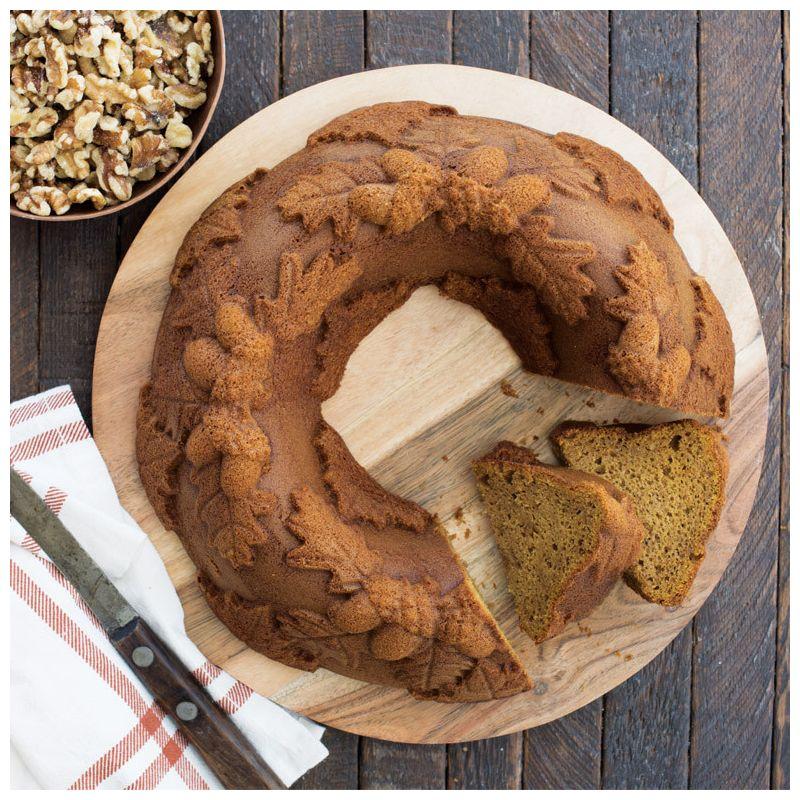 Nordic Ware Autumn Wreath Bundt® Pan