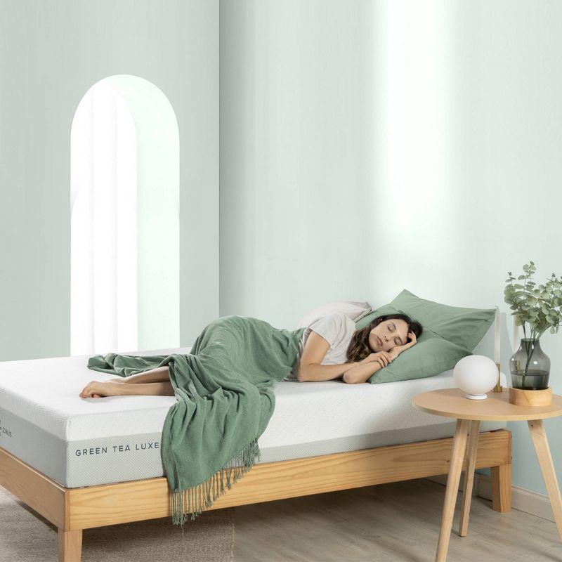 Zinus 8'' Medium Mattress