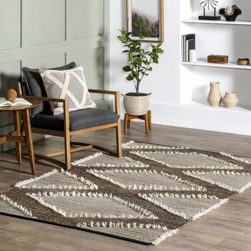 Handmade Geometric Wool and Cotton Rectangular Rug, 5' x 8', Natural