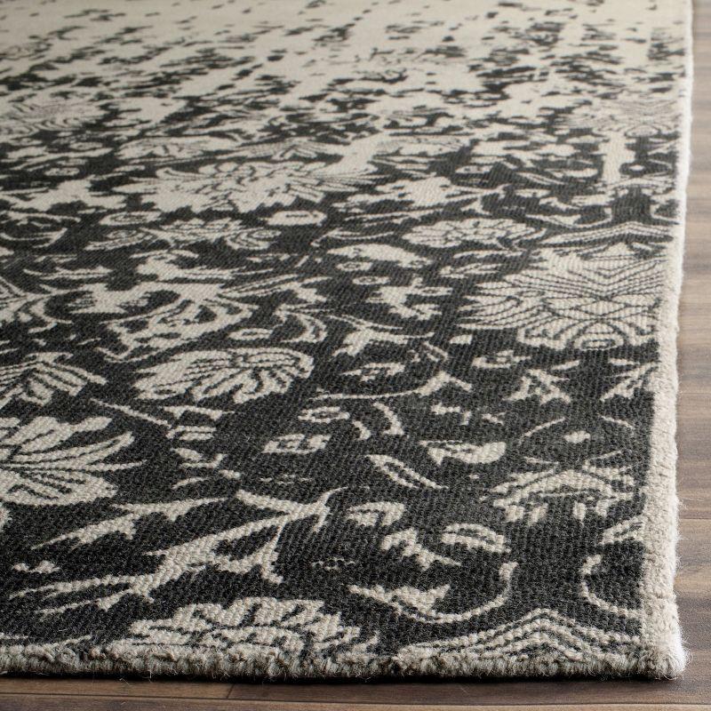 Restoration Vintage RVT104 Hand Tufted Indoor Accent Rug - 2'x3' - Silver/Grey - Safavieh