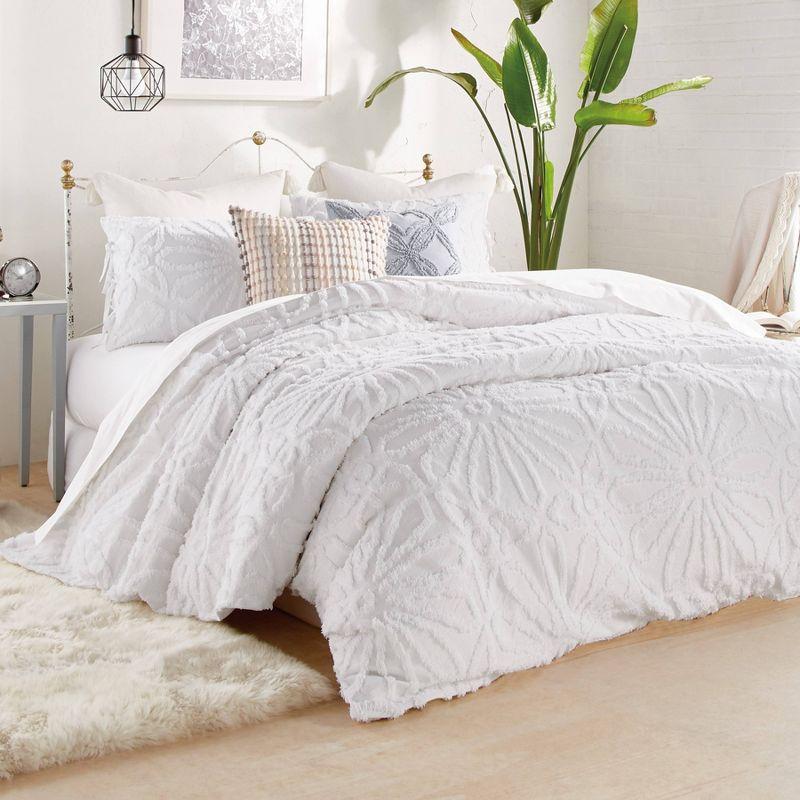 White King Cotton Chenille Tufted Comforter Set