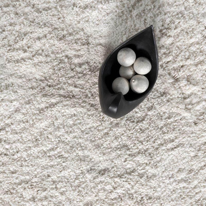 Nuloom Marleen Solid 2x6 Runner Shag Indoor Area Rug for Living Room Bedroom Dining Room Nursery Entryway Hallway, Off White