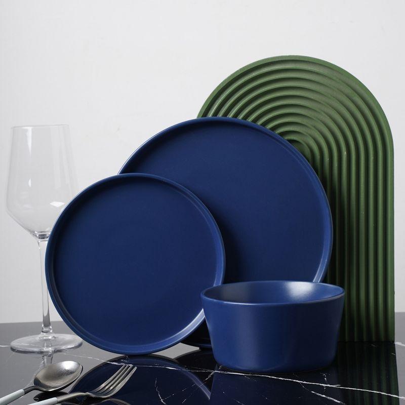 Blue Ceramic 16-Piece Solid Dinnerware Set for 8