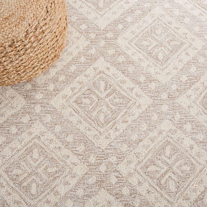 Micro-Loop MLP501 Hand Tufted Indoor Area Rug - Beige/Ivory - 4'x6' - Safavieh