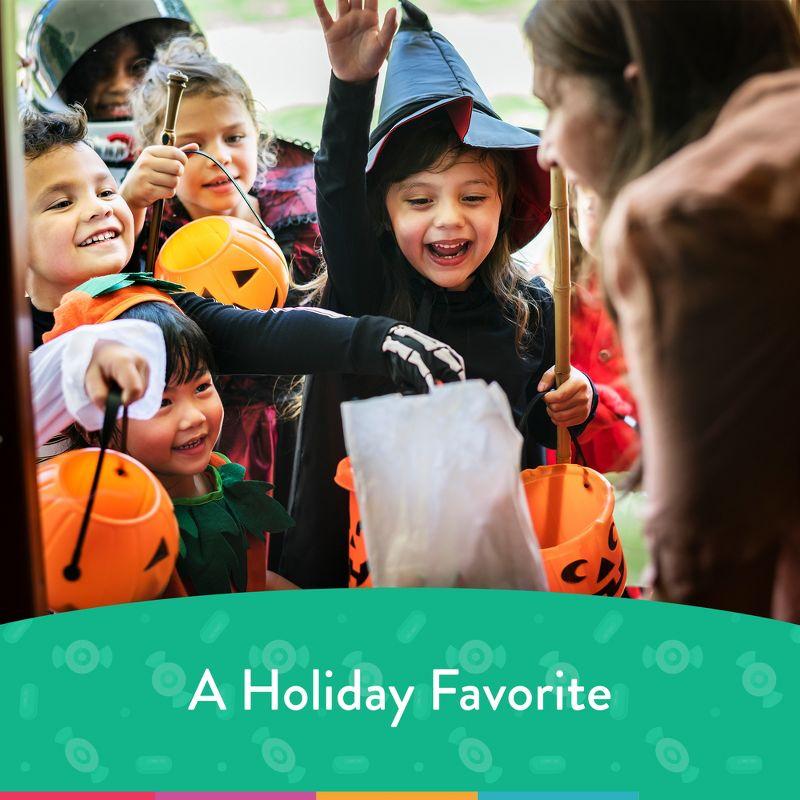 136 Pcs Halloween Candy Party Favors Hershey's Miniatures Chocolate By Just Candy - Cute Mix