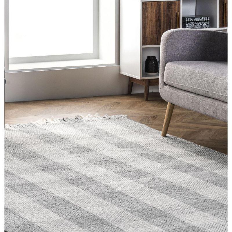 Nuloom Ellis Hand Woven Farmhouse Plaid Fringe Indoor Area Rug