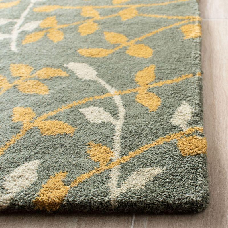 Gray and Multi Wool Viscose Tufted Floral 2' x 3' Rug