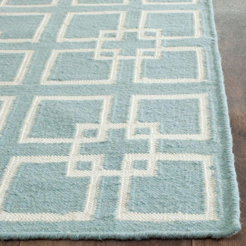 Martha Stewart MSR1151 Power Loomed Area Rug  - Safavieh