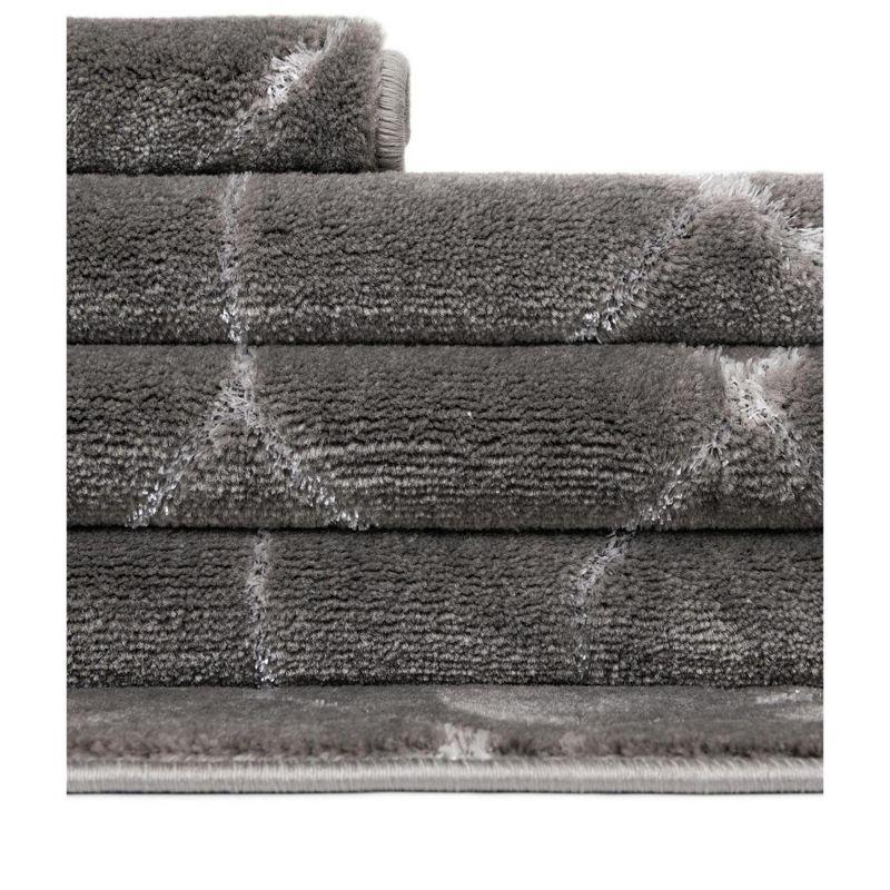Marilyn Monroe Glam Geometric Gray Silver Area Rug