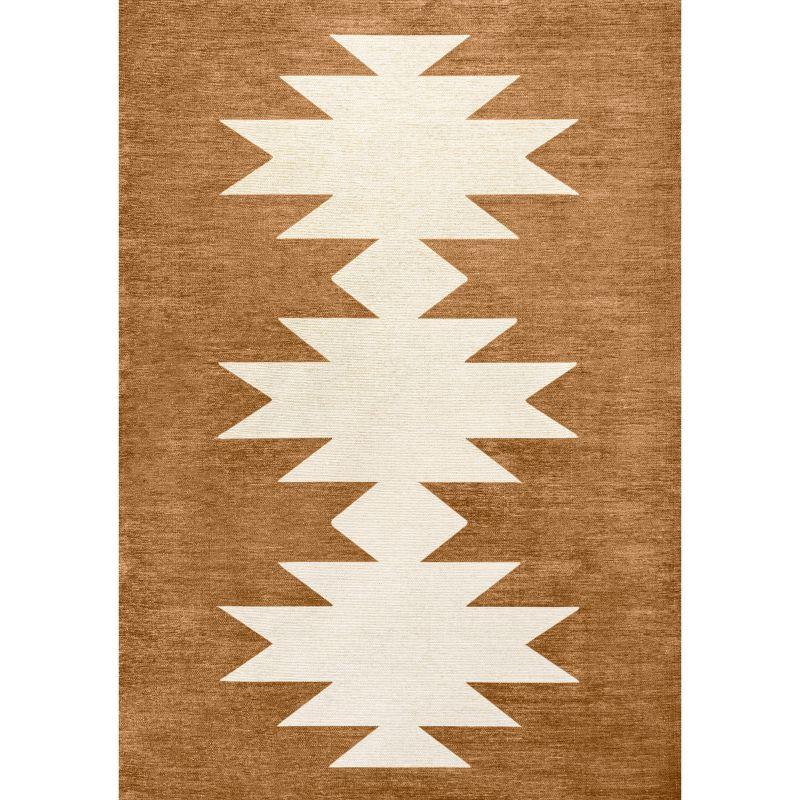 Chayton Minimalist Geometric Machine-Washable Area Rug - JONATHAN Y