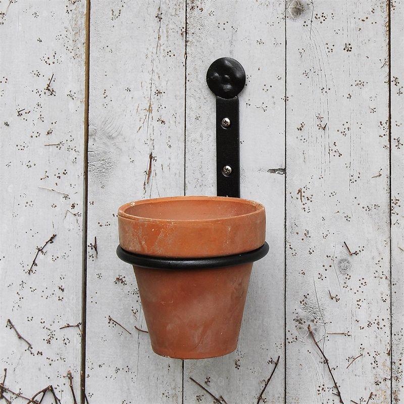 ACHLA Metal Weather Resistant Bracket Plant Stand (Set of 2)
