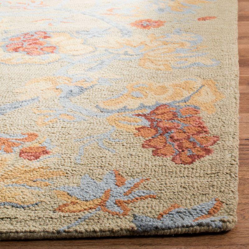 Country Casual Blossom Beige Multi Wool 2'3" x 6' Runner Rug