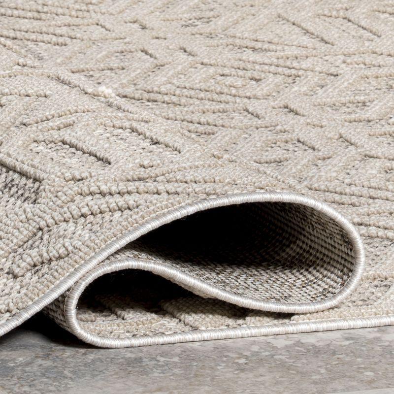 Nuloom Elaina Abstract Indoor/Outdoor Patio Area Rug 4' x 6' in Light Gray