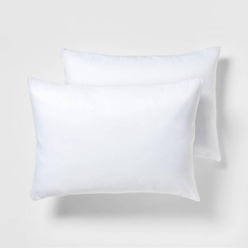 White Standard/Queen Polyester Zippered Pillow Protectors - 2 Pack