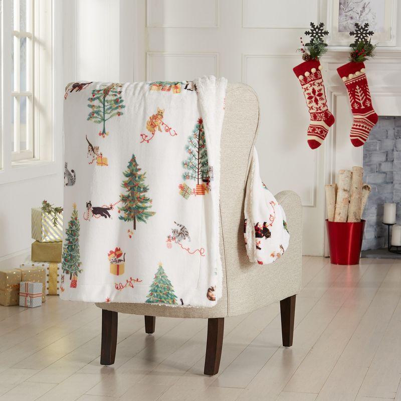 Holiday Cats Reversible Sherpa and Fleece Throw Blanket