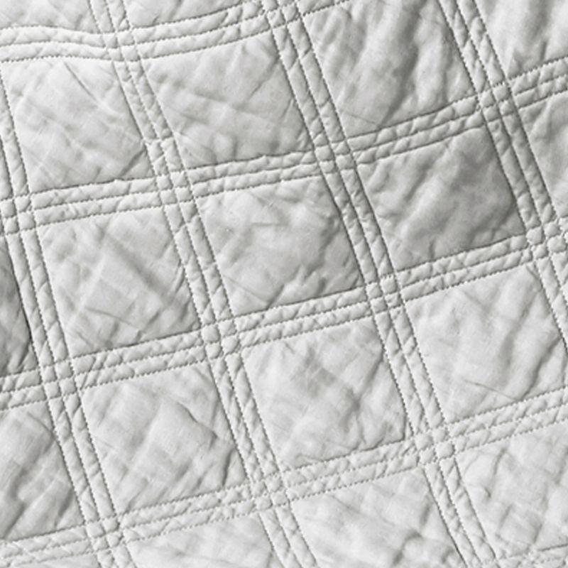 Chateau-Inspired Light Grey Linen & Cotton Quilted Throw