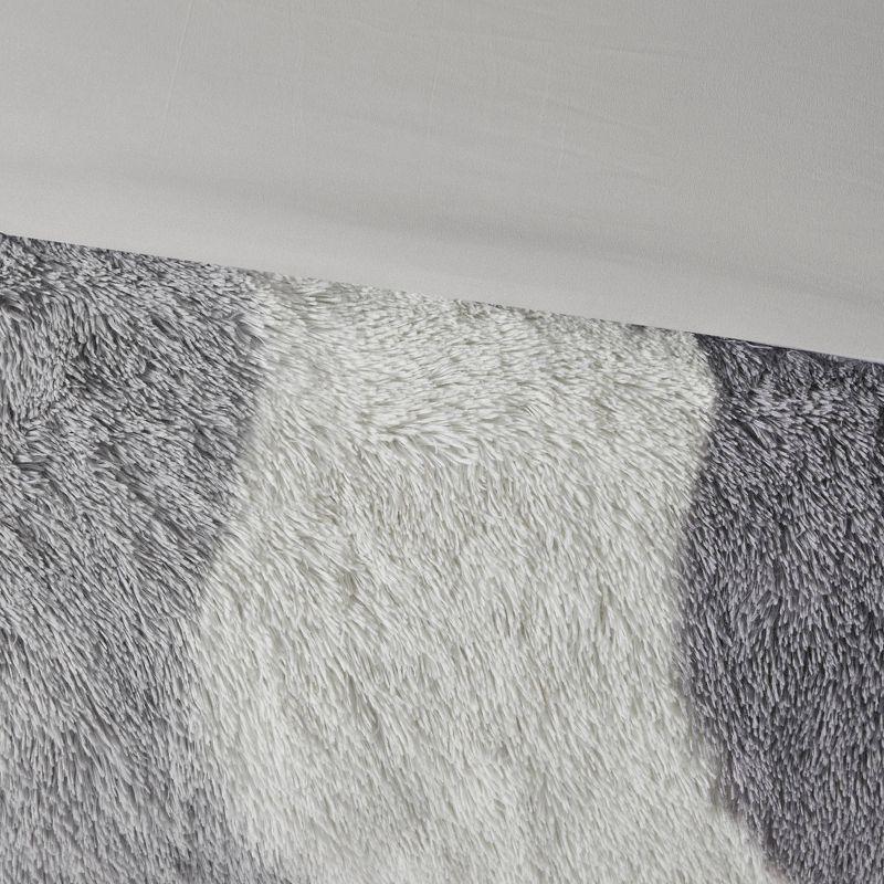 Intelligent Design Ombre Shaggy Faux Fur Comforter Set