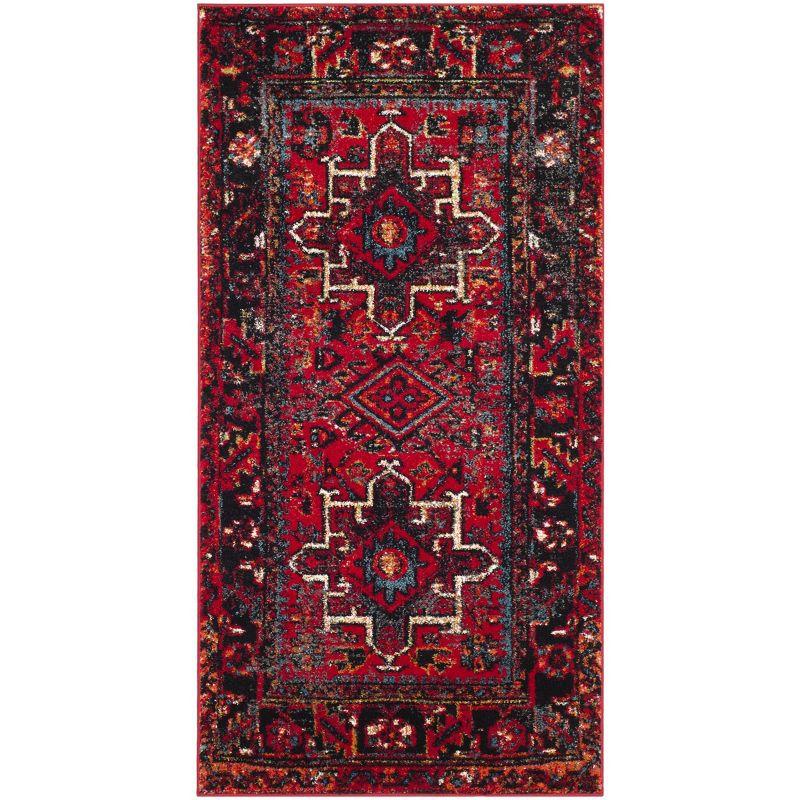 Vintage Hamadan VTH229 Power Loomed Indoor Area Rug - Red/Black - 4'x6' - Safavieh