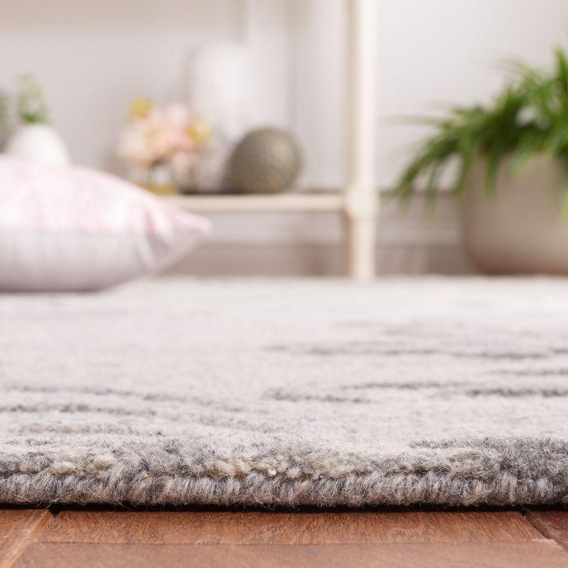 Safavieh Floral Hand Tufted 80% Wool, 20% Cotton Floral Rug