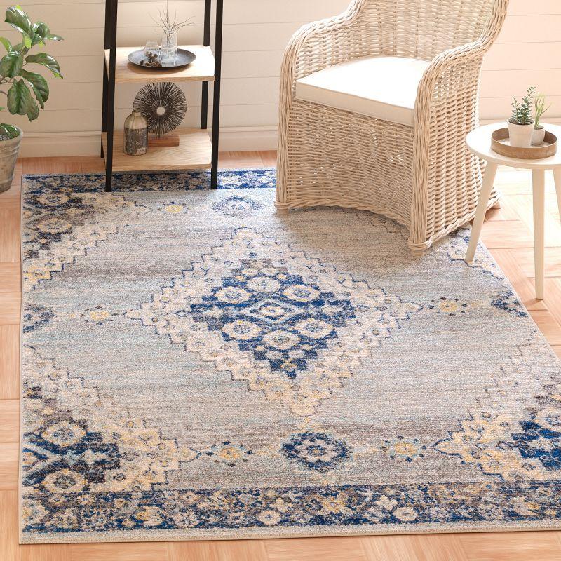 Madison MAD615 Power Loomed Area Rug - Grey/Cream - 4'x6' - Safavieh.