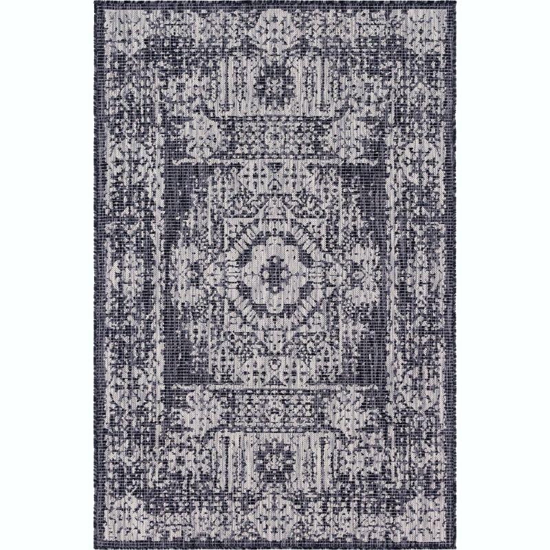 Charcoal Gray Synthetic 4'x6' Easy-Care Outdoor Rug