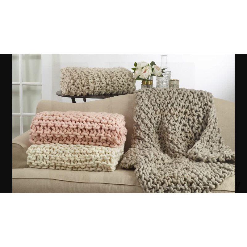 Vanilla Petite Pom-Pom Fringed Edge Electric Throw Blanket