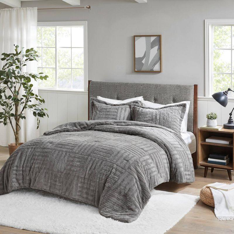 Gray Polar Brushed Faux Fur Comforter Mini Set Full/Queen 3pc: Madison Park, Hypoallergenic, Geometric Pattern, 3-Piece Set