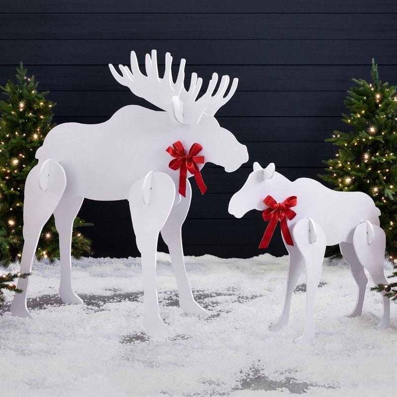 White PVC Moose Family Silhouette Christmas Yard Decor with Ground Stakes