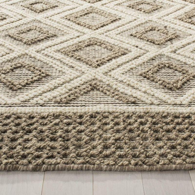 Vermont VRM212 Hand Woven Indoor Accent Rug - Beige/Ivory - 3'x5' - Safavieh