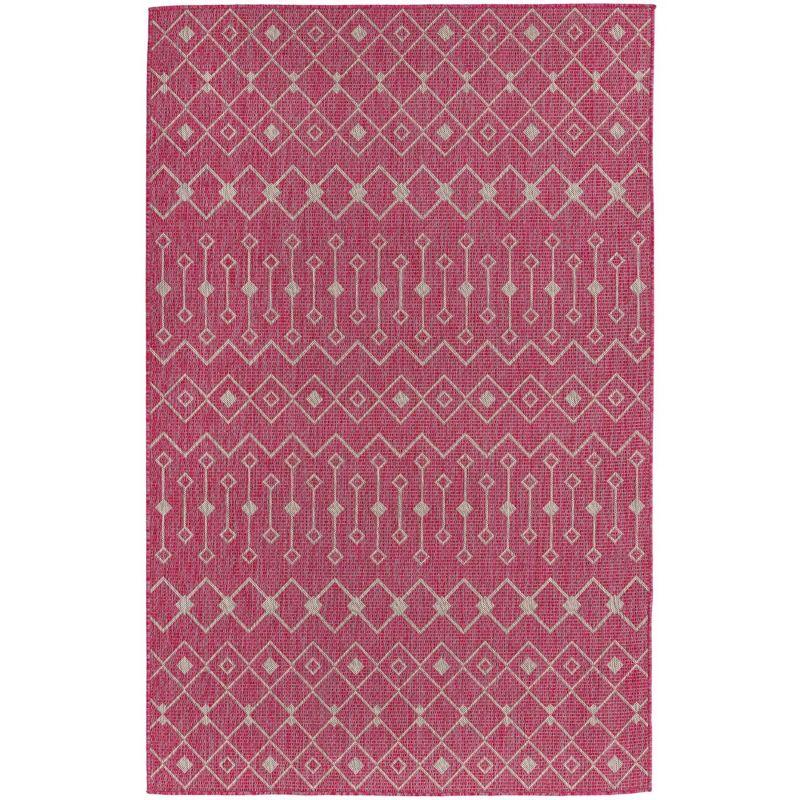 Unique Loom 5' 1 x 8' 0 Rectangle Indoor/Outdoor Trellis Fuschia Area Rug