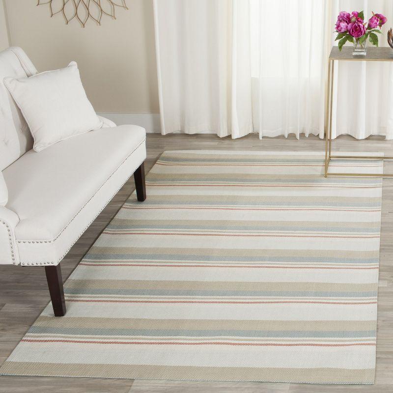 Marbella 6' x 9' Blue and Beige Handwoven Wool Area Rug